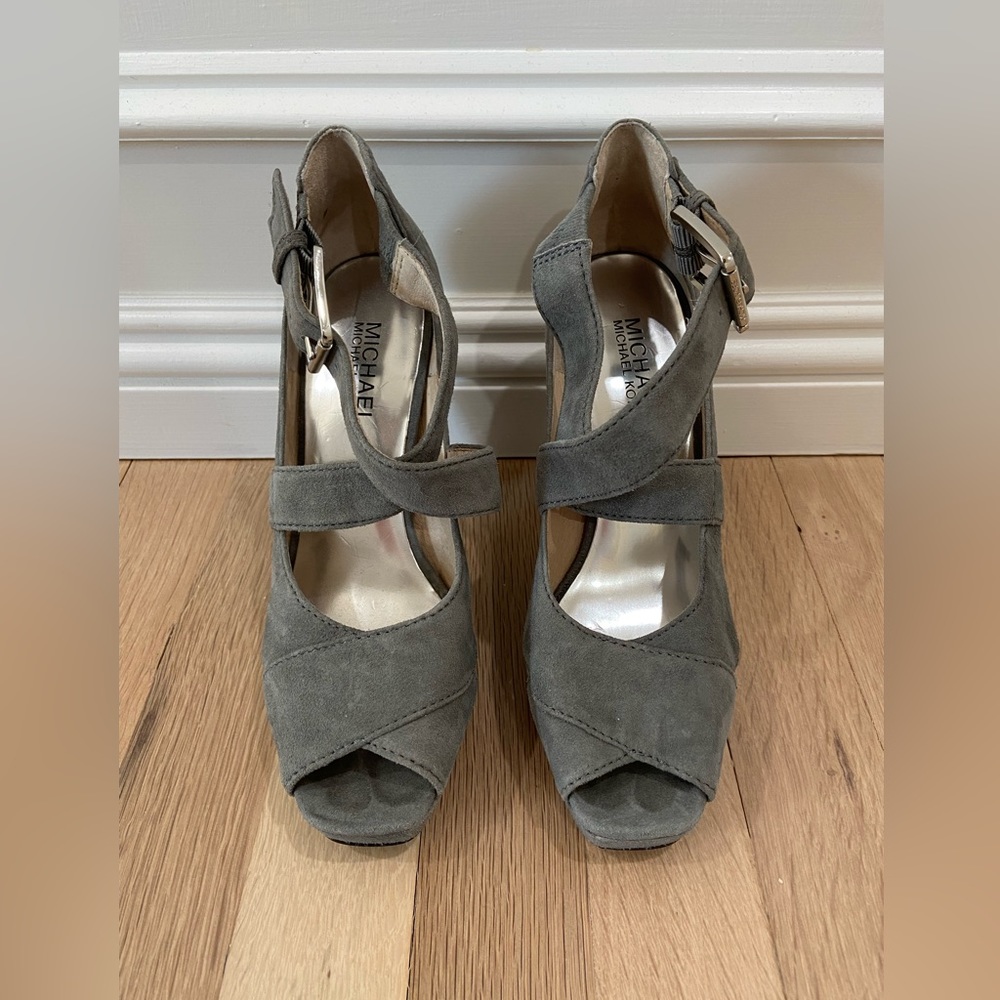 Michael Kors Gray Suede Heels with Buckle - Picture 2 of 6